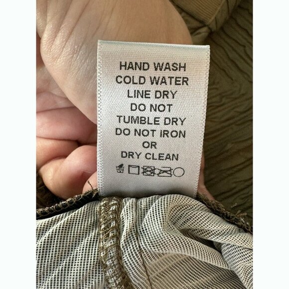 IC by Connie K Women’s 3X Textured Barrel Leg Cargo Pants Taupe Beige Utility - Picture 11 of 13